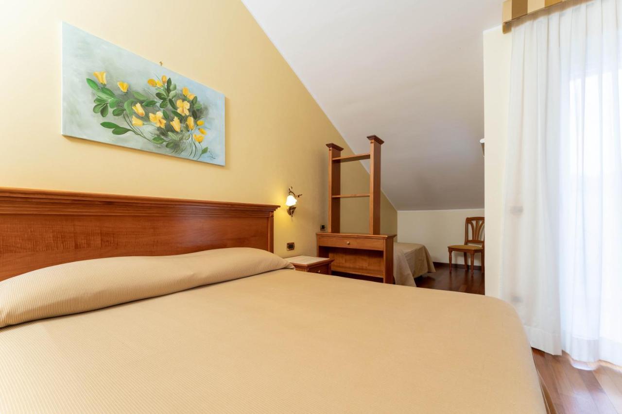 Domus Hotel Bagnoli Del Trigno Ngoại thất bức ảnh