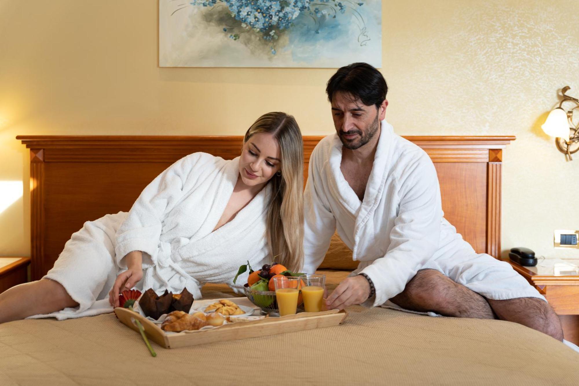 Domus Hotel Bagnoli Del Trigno Ngoại thất bức ảnh