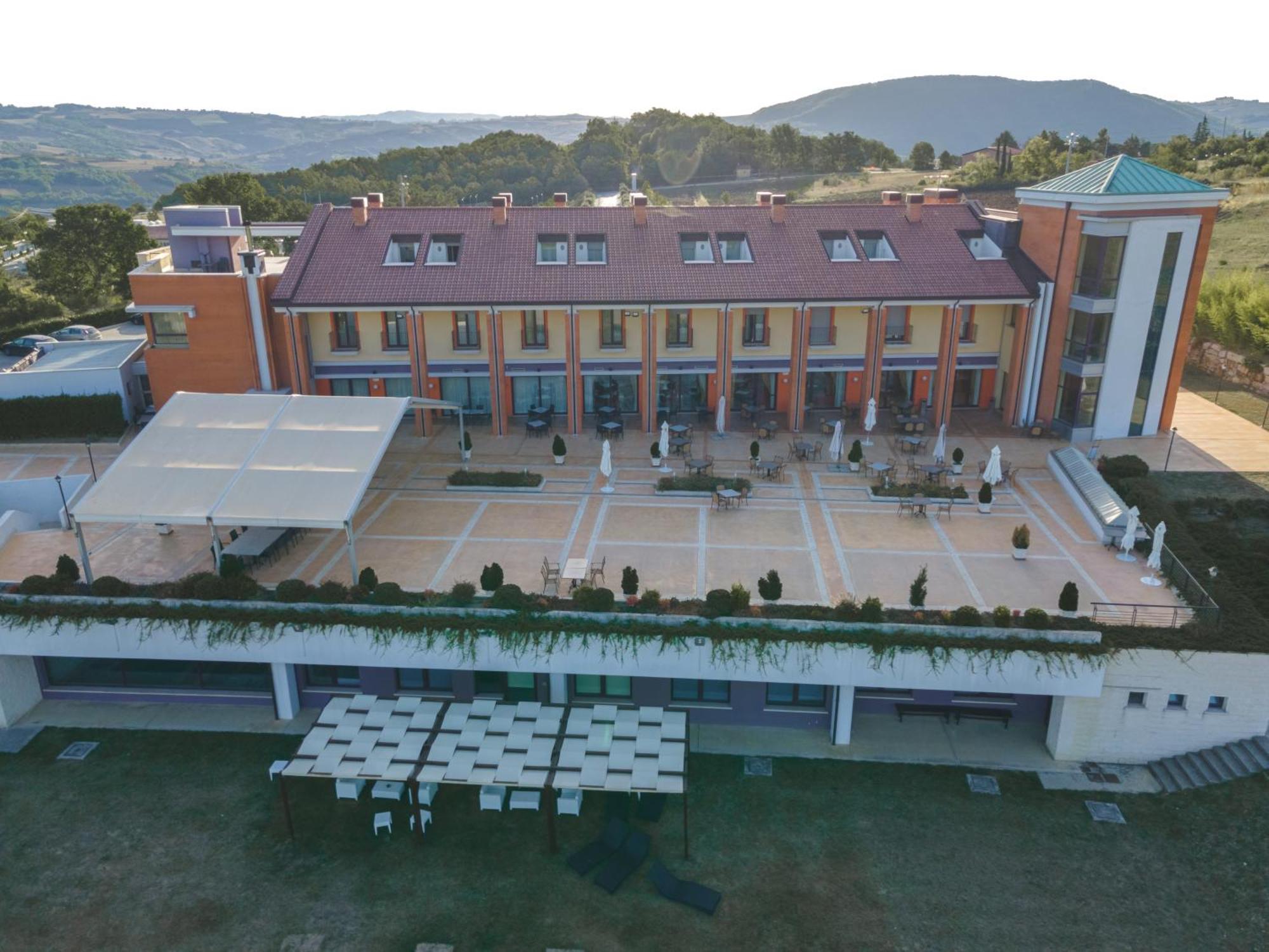 Domus Hotel Bagnoli Del Trigno Ngoại thất bức ảnh